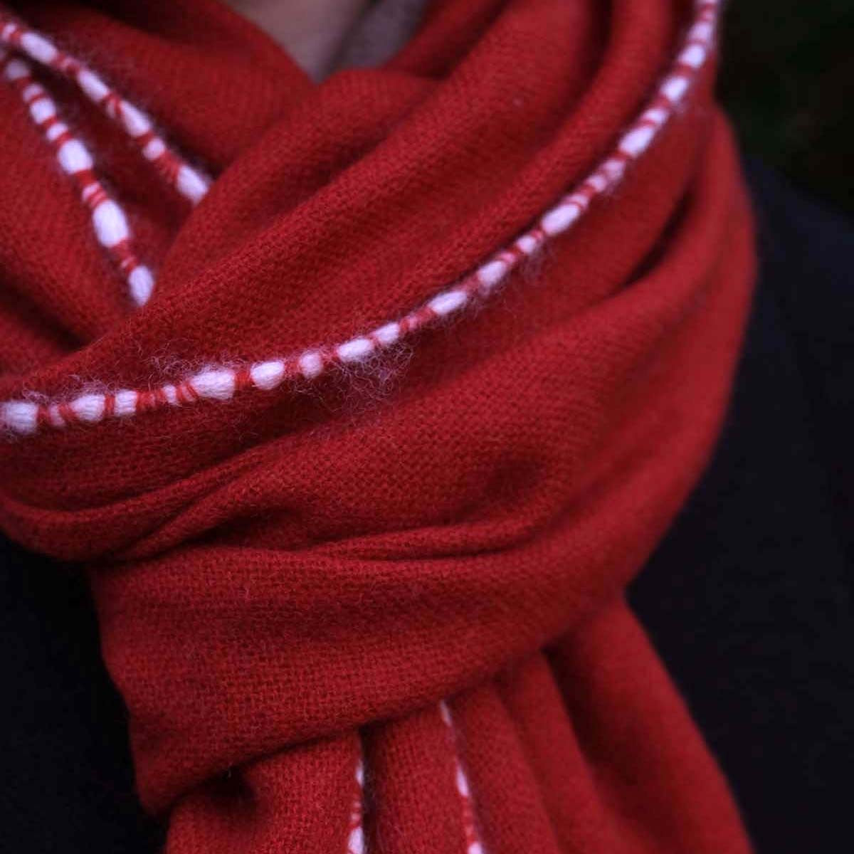 Stitch Detail Scarf - Red