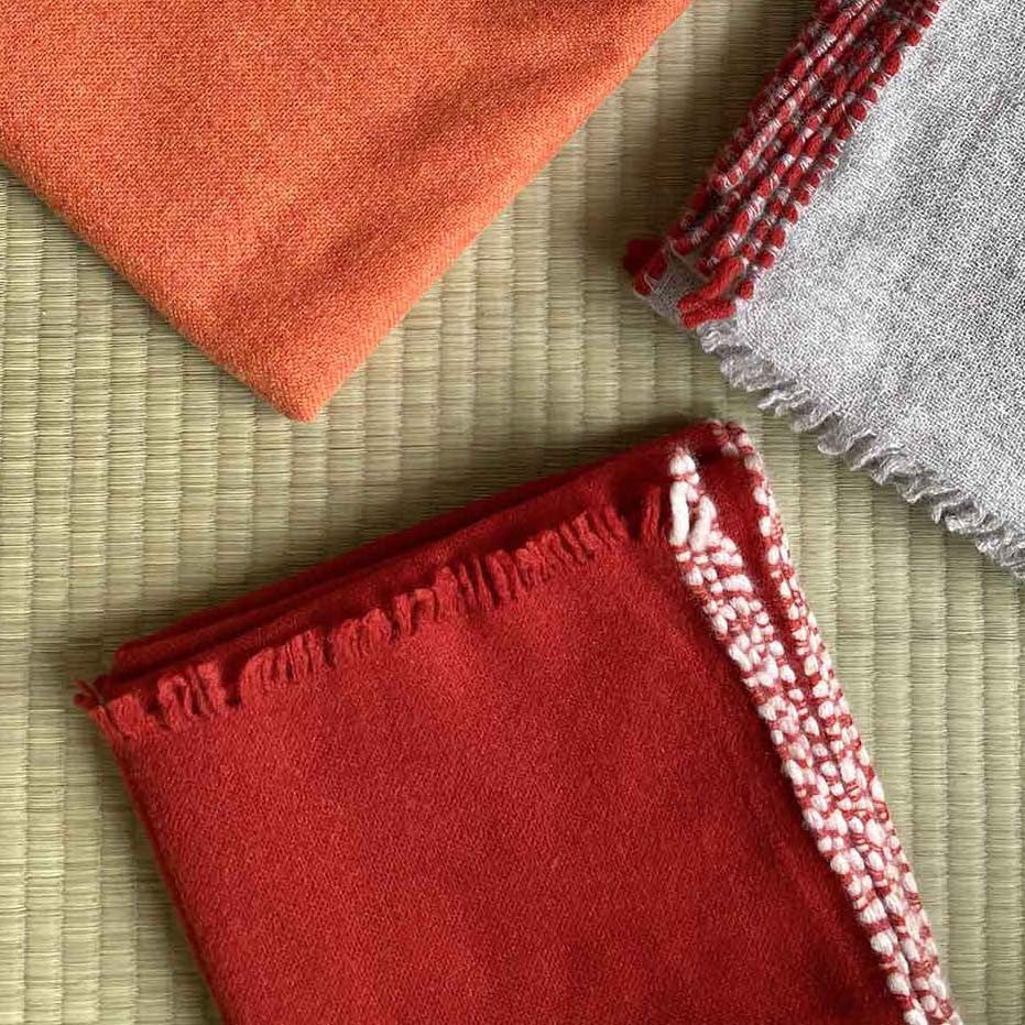 Stitch Detail Scarf - Red