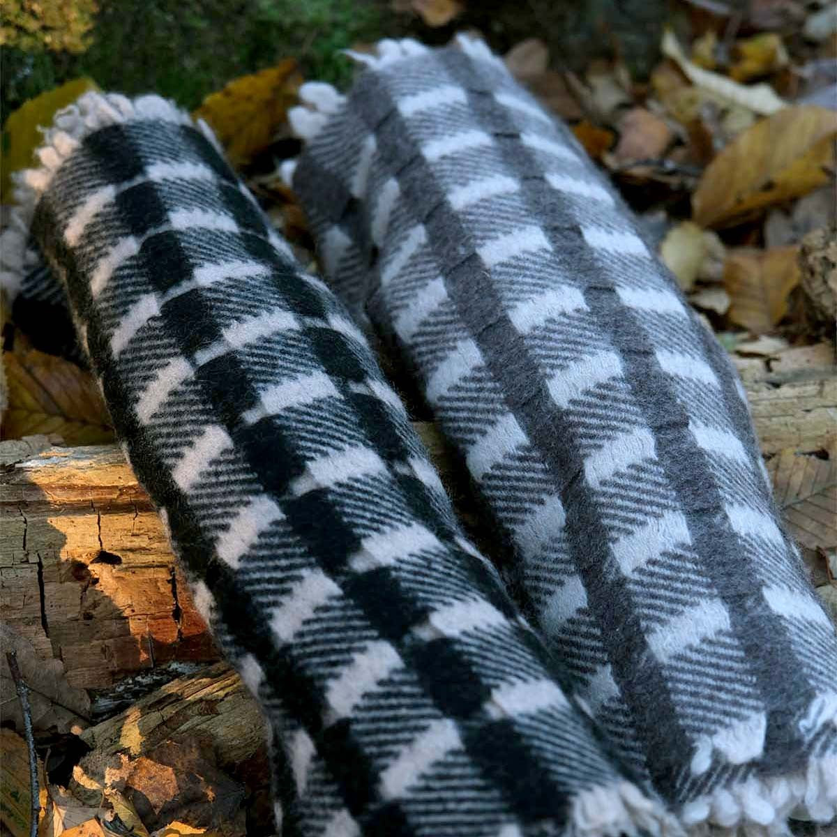 Check Detail Scarf - Brown