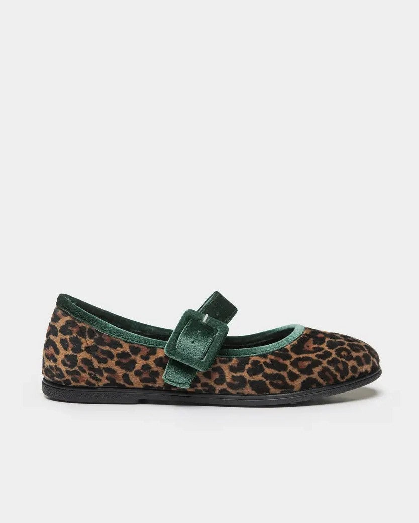 Leopard Ballet - Leopard