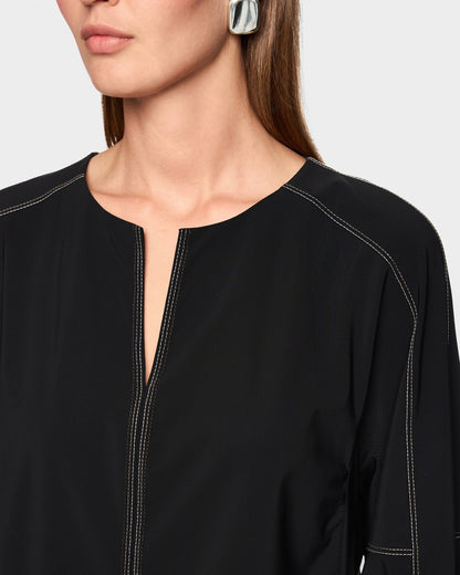 Relaxed Keyhole Top - Black