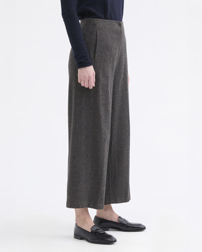 Herringbone Soft Barrel Trouser - Dark Grey