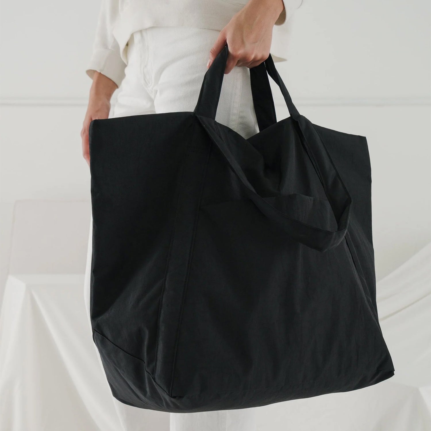 Travel Cloud Bag - Black