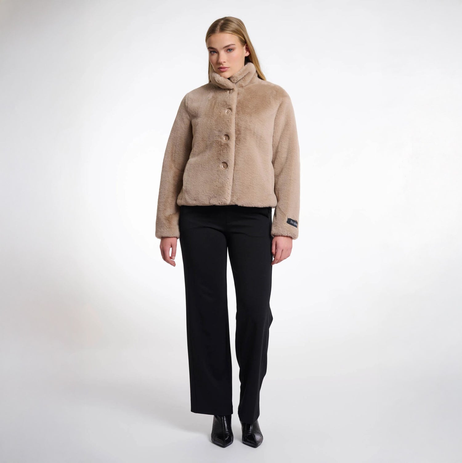Vie Short Faux Fur Jacket - Oat
