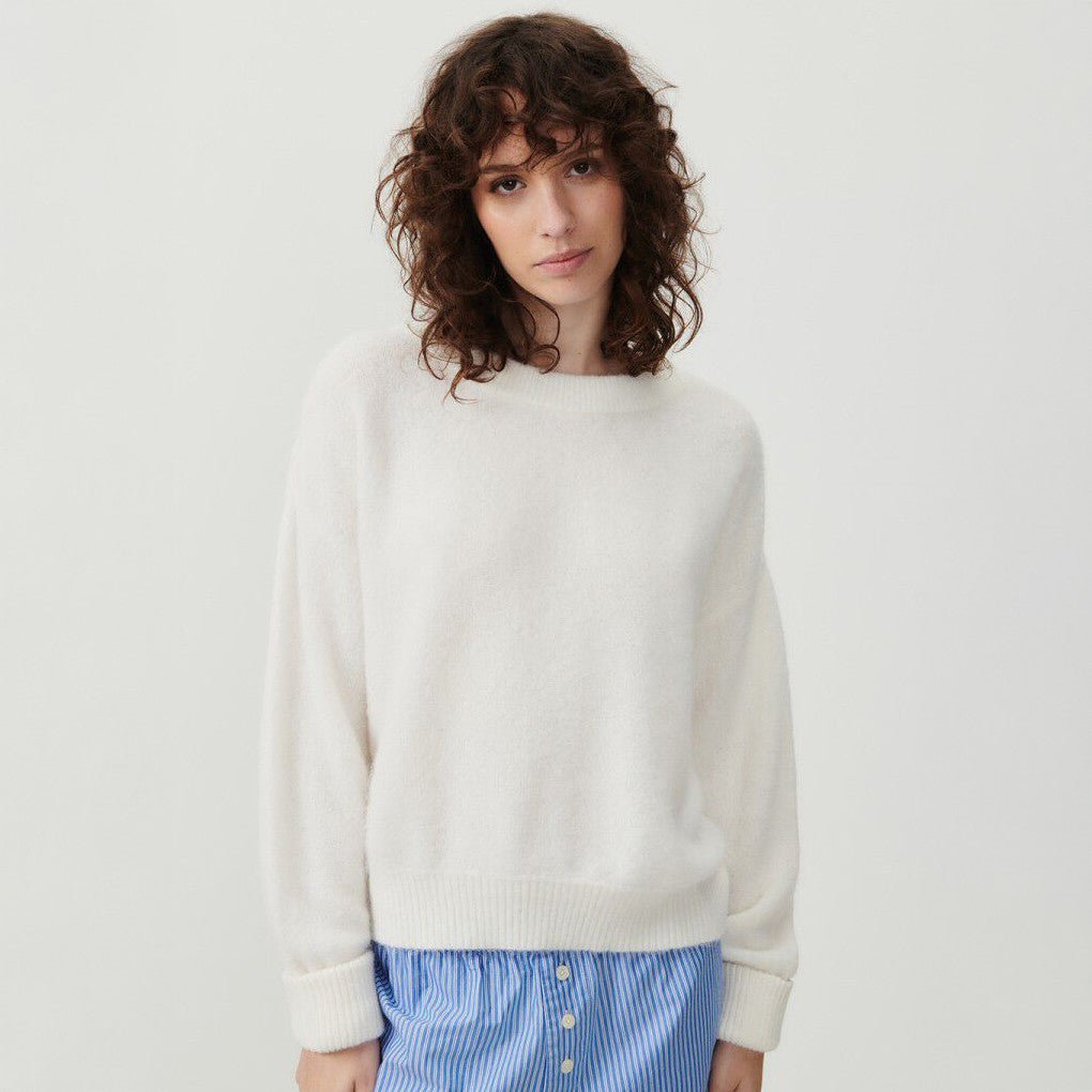 Vitow Round Neck Jumper - White