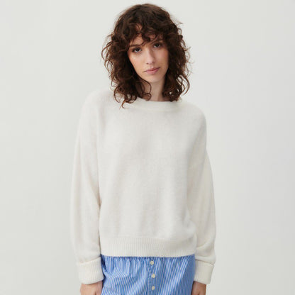 Vitow Round Neck Jumper - White