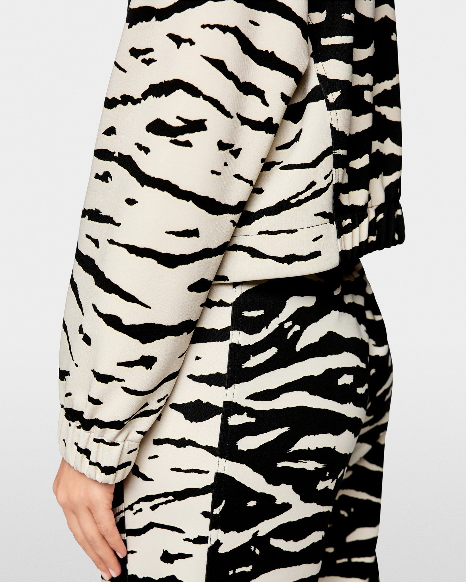 Zebra Zip Jacket - Black White
