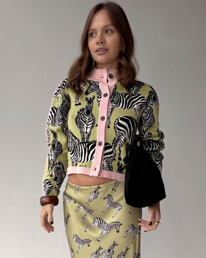 Zizi Cardigan In Khaki Zebra Jacquard - Khaki
