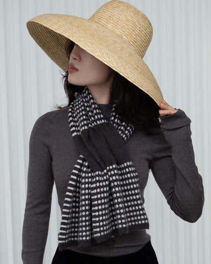 Stitch Detail Full Scarf - Cacao