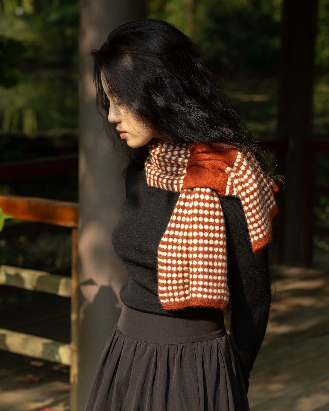 Stitch Detail Full Scarf - Red