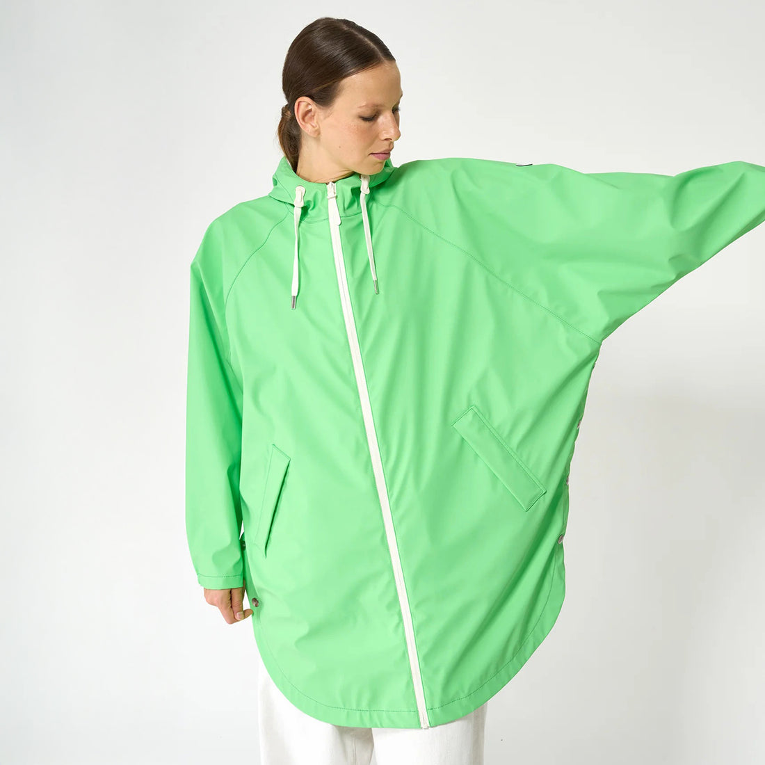 Sky Raincoat - Summer Green