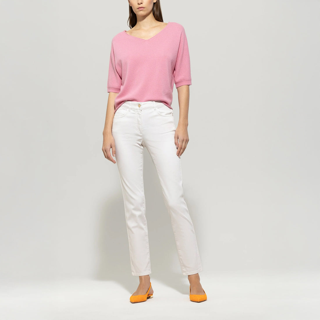 Tapered Leg Jean - Light Cream