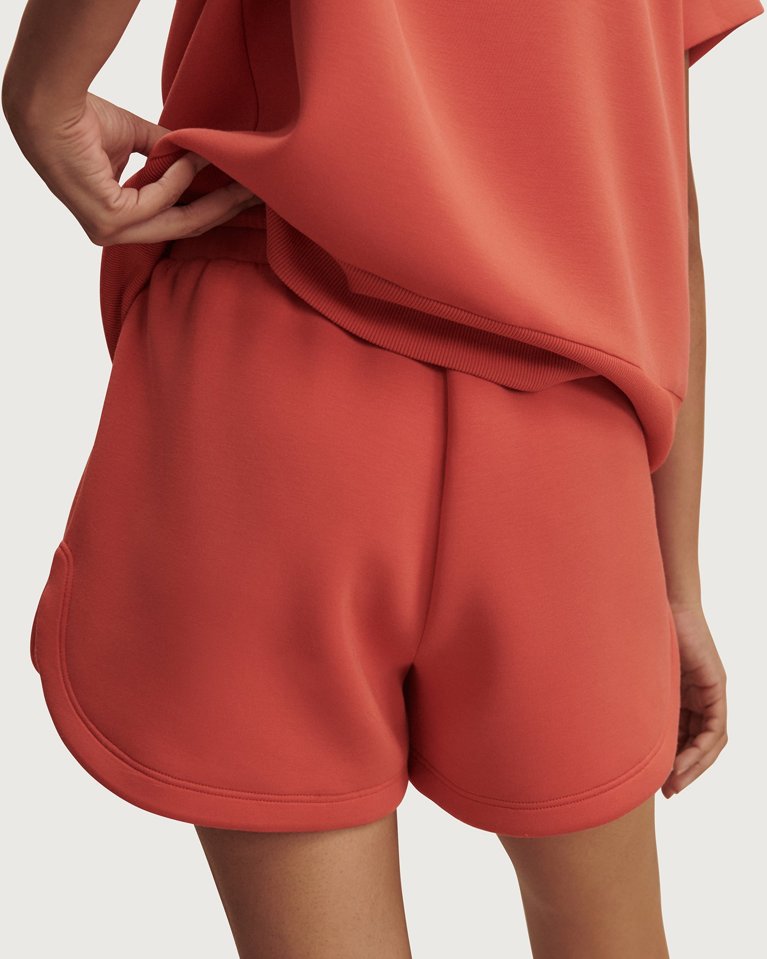 Coulter High Rise Short 3.5 - Summer Fig