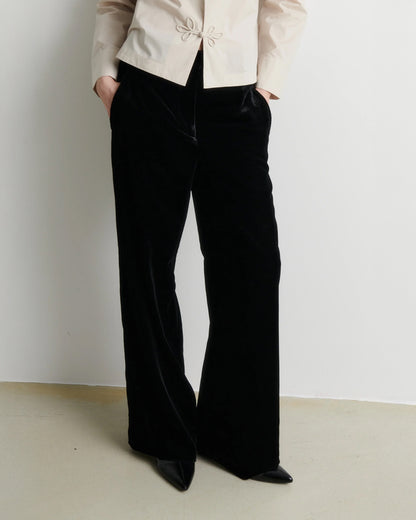 Velvetta Straight Trousers - Black