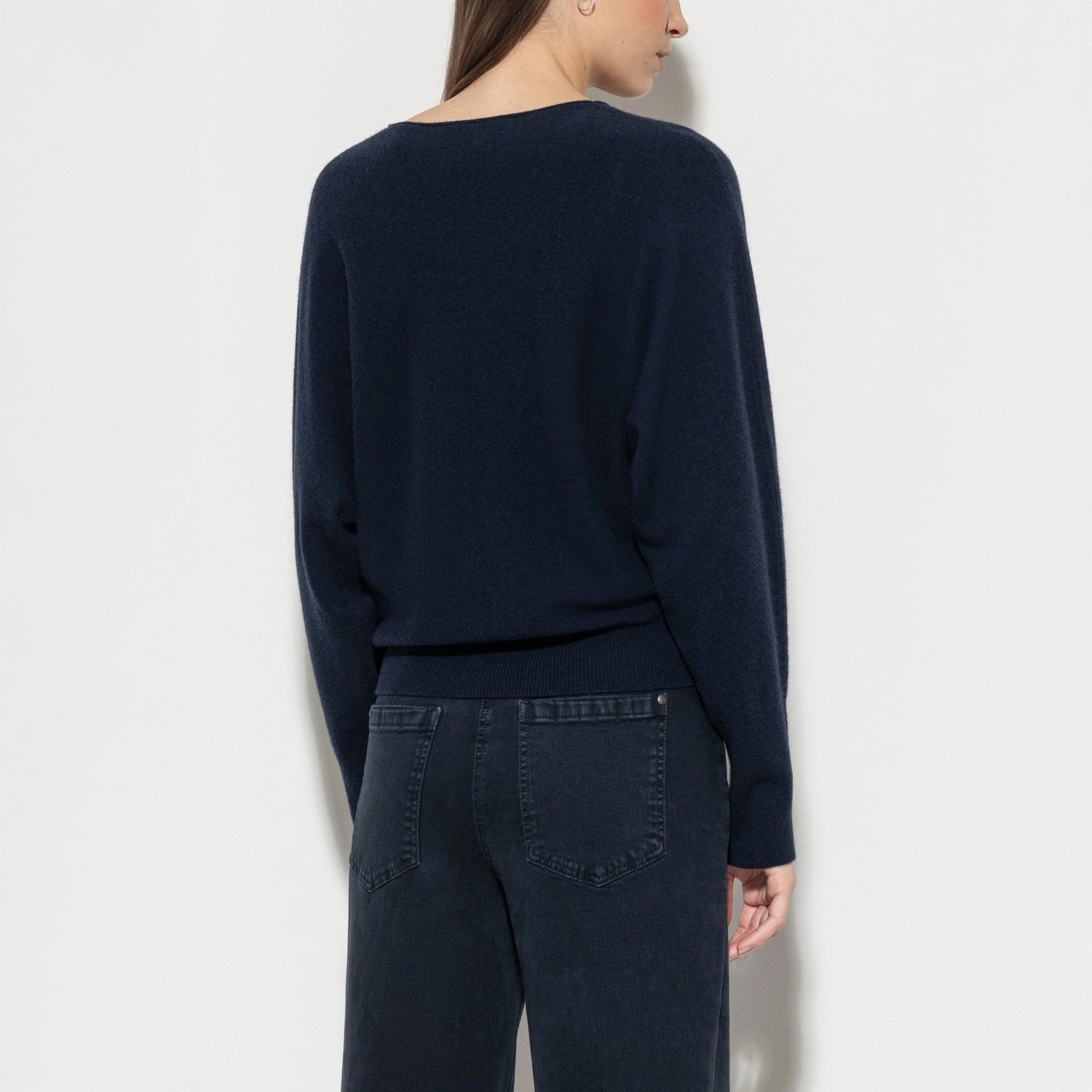 V Neck Cashmere Blend Knit - Midnight Blue