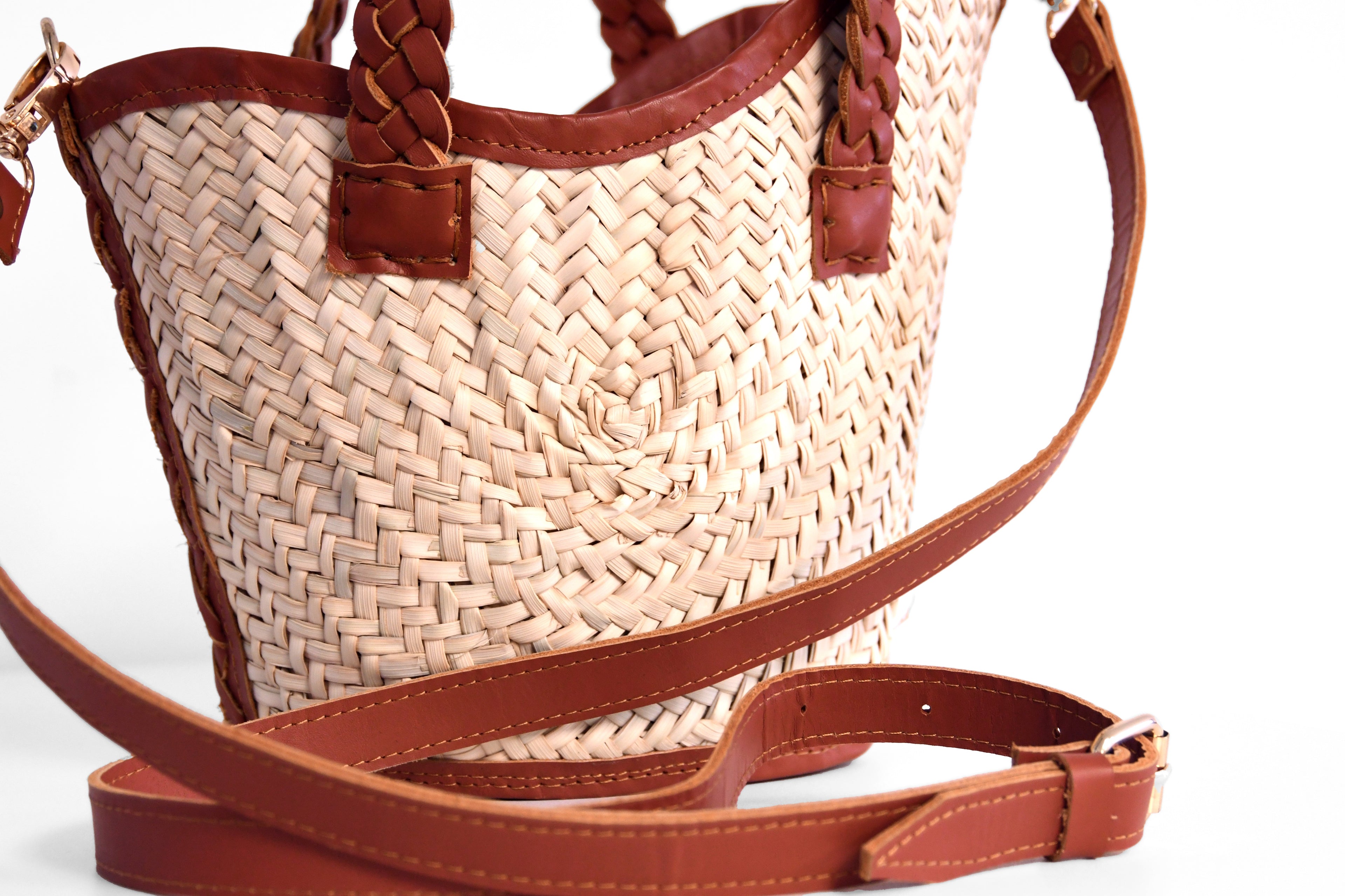 Yza Basket Weave Bag Small - Camel