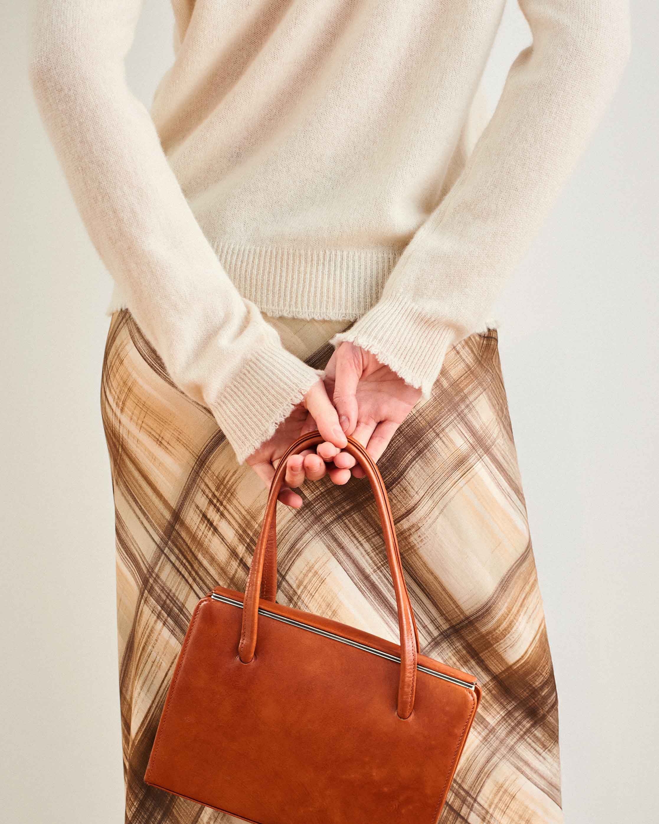 Distressed Crew - Jasmine