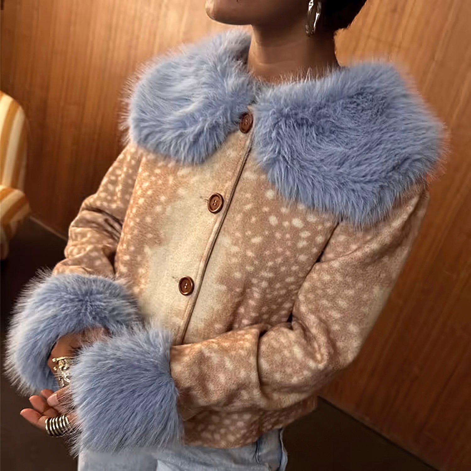 Deer Print Jacket With Blue Fur Trims - Beige
