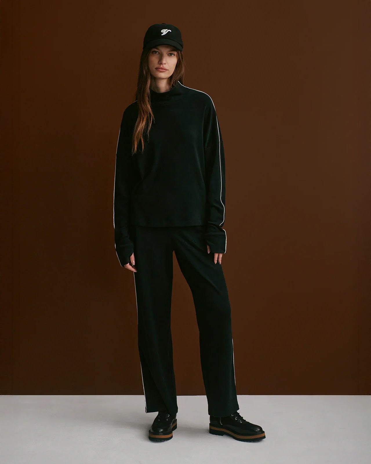 Rona High Neck Midlayer - Black / Snow White